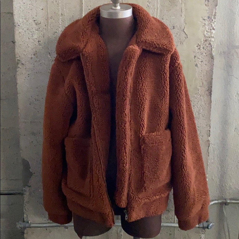 NWOT Elodie Faux Shearling Jacket - Picture 5 of 11